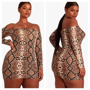 ➕ NWT PLT Snake Print Bodycon Mini Dress Sz 18